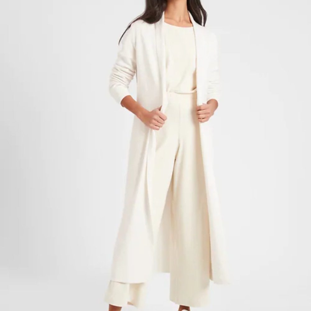 NWOT Banana Republic Ivory Sweater Coat Cardigan